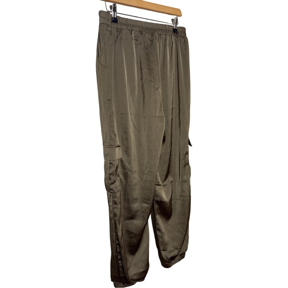 GILLI Brown Satin Joggers Size Medium - Picture 2 of 9